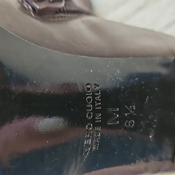 Marc Jacobs Leather Round Toe Booties - Picture 10 of 10